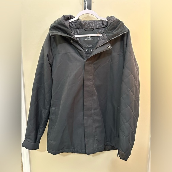 Volcom Bolt XL Extra Large snowboard ski jacket black excellent cond ships fast - Picture 1 of 9